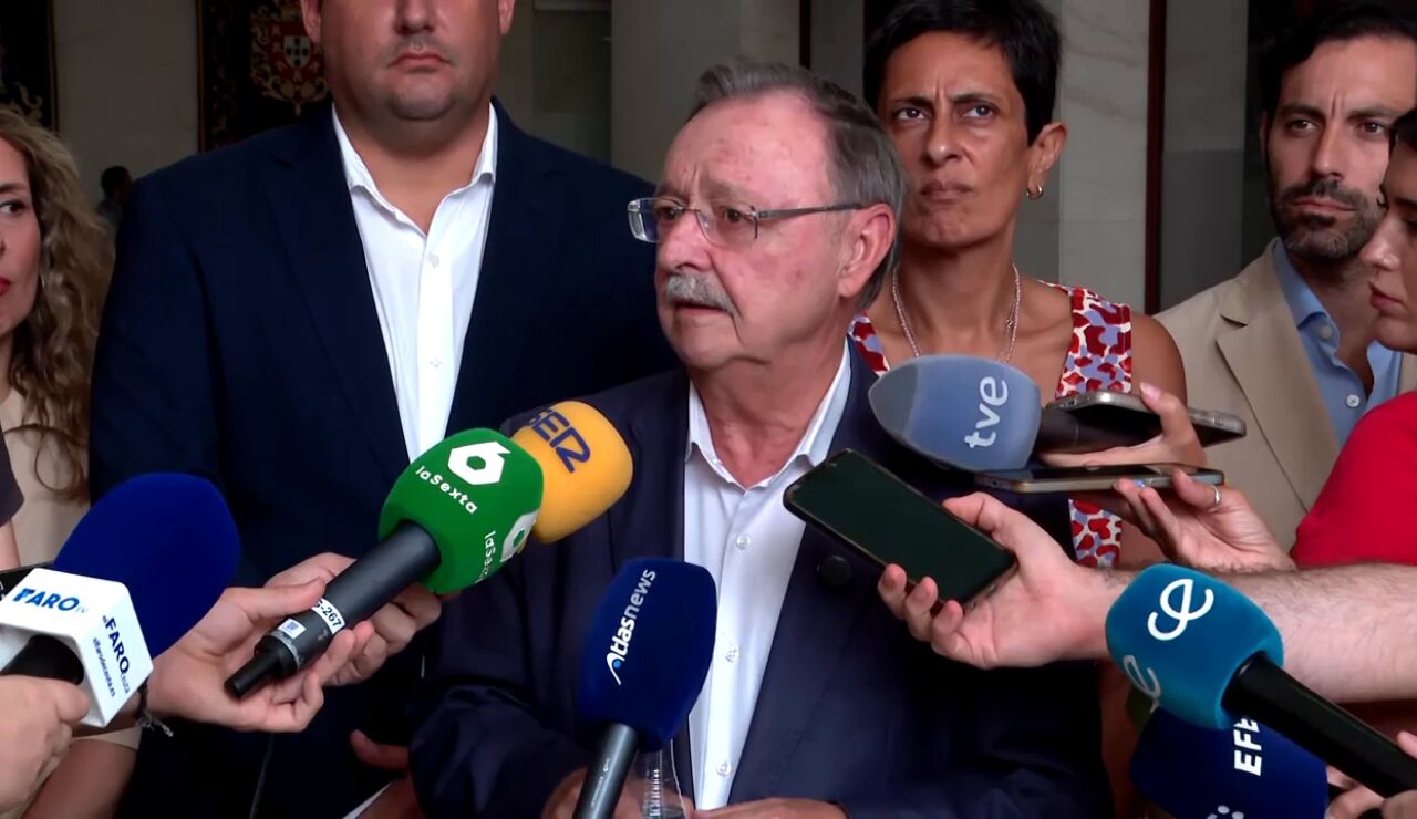 Juan Jes&uacute;s Vivas, el presidente de Ceuta, exige al Gobierno que resuelva esta crisis "de manera inmediata"