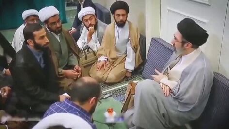 Las primeras im&aacute;genes de Mojtaba Jamenei desde el inicio de la guerra.