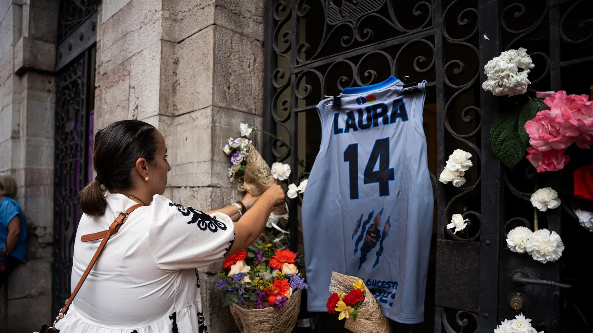 Memoria en recuerdo de Laura, Guardia Civil asesinada Memoria en recuerdo de Laura, Guardia Civil asesinada