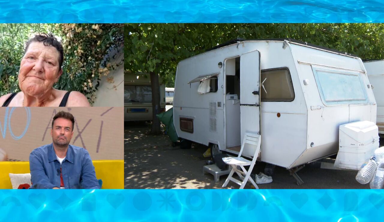 Bego&ntilde;a, obligada a vivir en una caravana con su hijo.