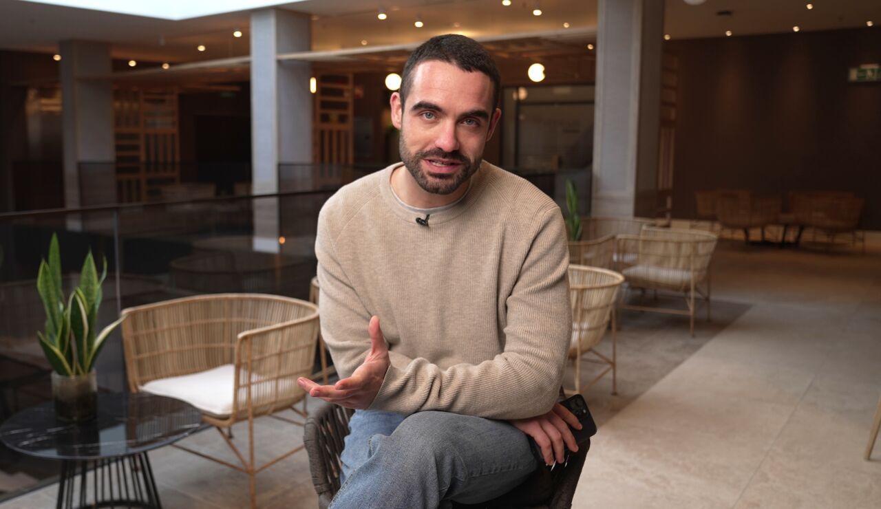 Xo&aacute;n F&oacute;rneas presenta a su personaje en &Aacute;gata y Lola: "Ram&oacute;n es invisible hasta que deja de serlo"