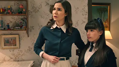 Julia, decepcionada: Gabriel no asistirá a su actuación en el colegio ocultándole la verdadera razón Julia, decepcionada: Gabriel no asistirá a su actuación en el colegio ocultándole la verdadera razón