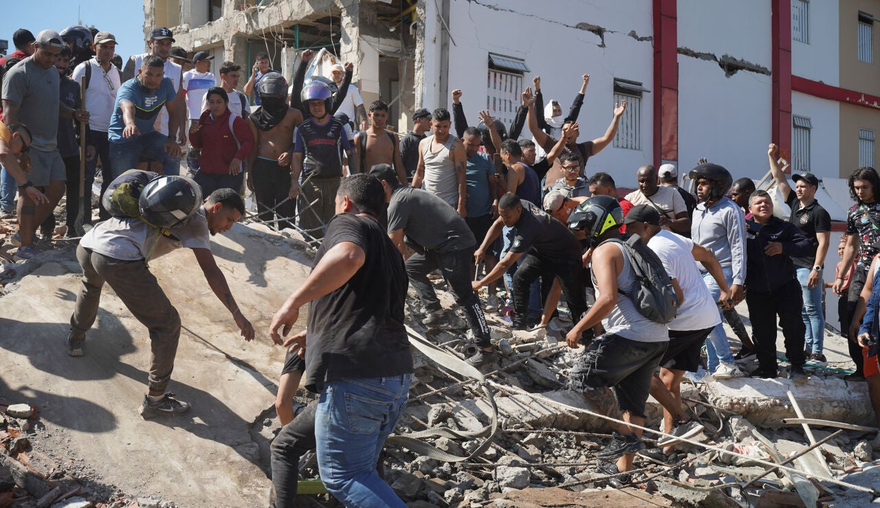 Colombia.- El Gobierno de Colombia denuncia intentos de "desprestigiar" su gesti&oacute;n del terremoto