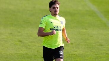 Juli&aacute;n &Aacute;lvarez