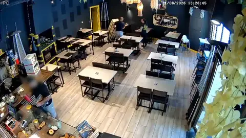 Indignación en una cadena de restaurantes de Tarragona tras sufrir un robo y tres 'simpas' en un mes Indignación en una cadena de restaurantes de Tarragona tras sufrir un robo y tres 'simpas' en un mes