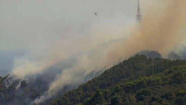 Incendio forestal en la monta&ntilde;a de Sant Pere M&agrave;rtir, en Collserola