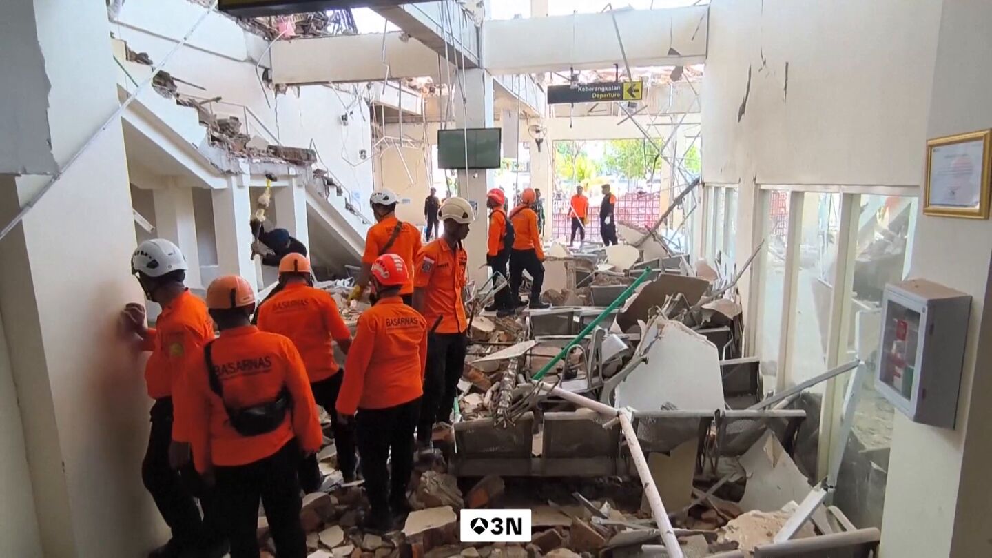 V&Iacute;DEO: Terremoto en Indonesia 