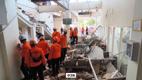 V&Iacute;DEO: Terremoto en Indonesia 