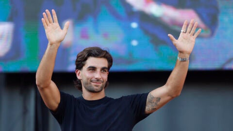 Ferran Torres durante su homenaje en Foios