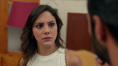 Demir descubre que Zerrin sigue hablando con Kaya y amenaza con matarlo: “Le quitaré la vida” 
