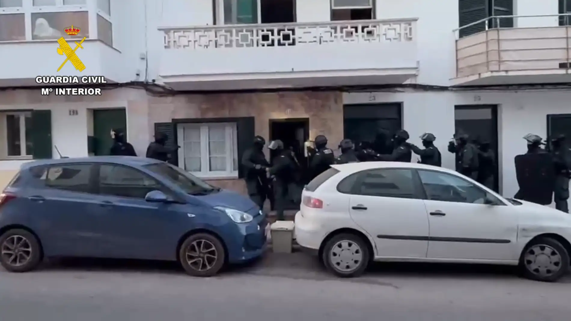 Imagen de la operación llevada a cabo por la Guardia Civil Imagen de la operación llevada a cabo por la Guardia Civil