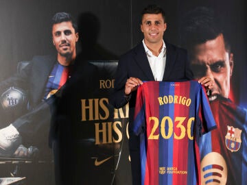 Rodri, presentado con el Barcelona