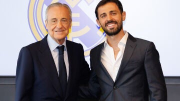 Bernardo Silva en su presentaci&oacute;n con el Real Madrid