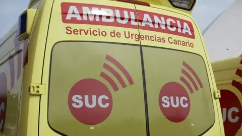 Imagen de una ambulancia de Canarias Imagen de una ambulancia de Canarias