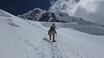 Iker y Eneko Pou cumplen su sueño llegando a lo más alto del Alpamayo Iker y Eneko Pou cumplen su sueño llegando a lo más alto del Alpamayo