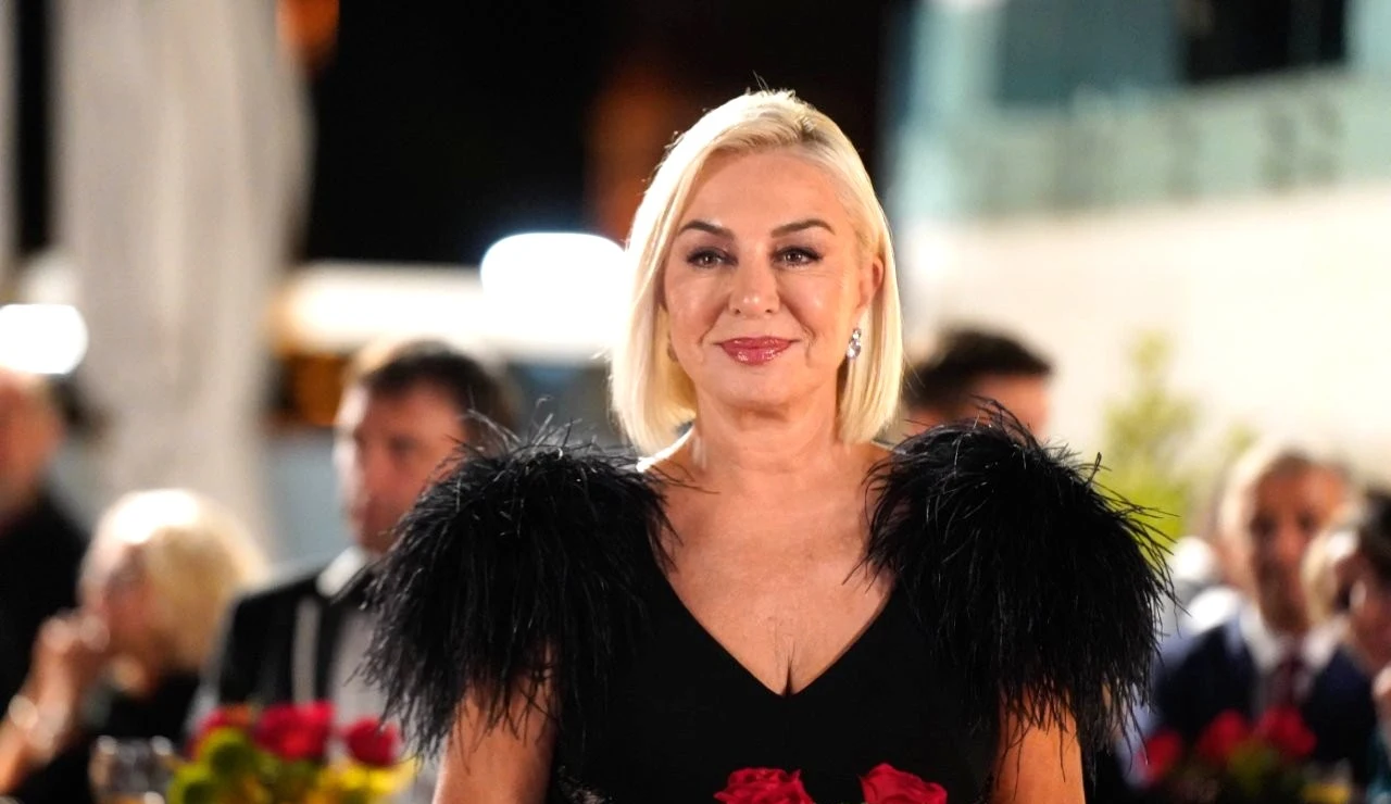 Gülenay Kalkan es Sevim Tecer, la matriarca de los Tecer y quien vela por el honor de la familia