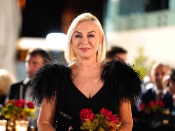 G&uuml;lenay Kalkan es Sevim Tecer, la matriarca de los Tecer y quien vela por el honor de la familia