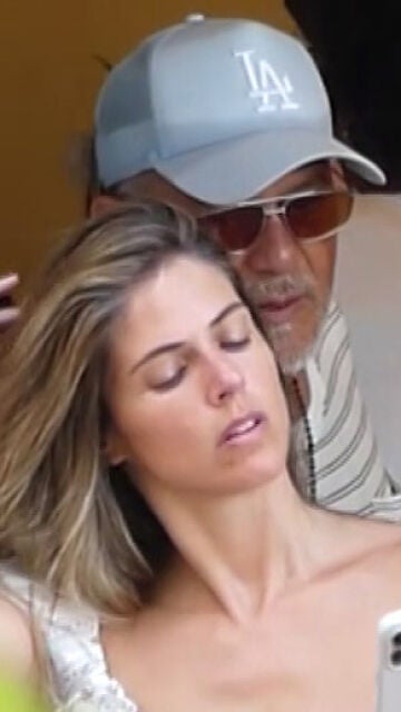 Alejandro Sanz y Stephanie Cayo