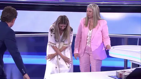 Tensión en Atrapa un millón: estas hermanas tienen clara la respuesta, ¡pero la cambian en los últimos segundos! Tensión en Atrapa un millón: estas hermanas tienen clara la respuesta, ¡pero la cambian en los últimos segundos!