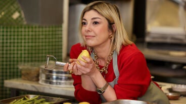 G&uuml;lg&uuml;n Korhan de Una nueva vida