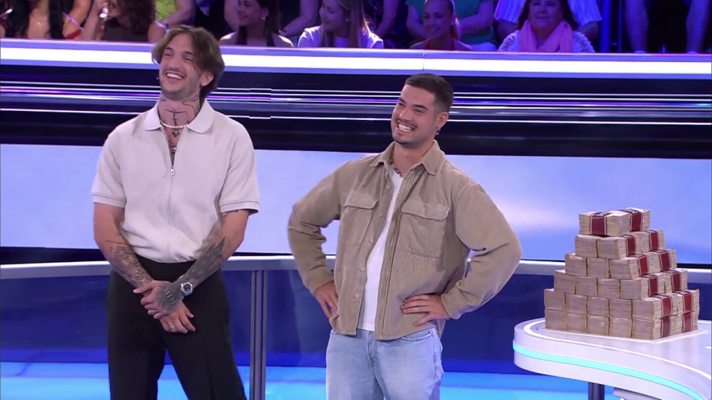 &ldquo;Esto va de bodas&rdquo;: las historias de amor de Juan y Marcos que pueden acabar con un anillo en Atrapa un mill&oacute;n