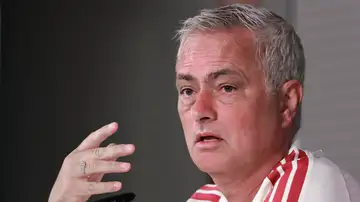 José Mourinho en rueda de prensa José Mourinho en rueda de prensa