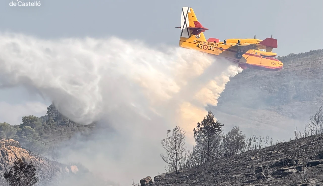 Sucesos.- El fuego de Segorbe afecta a 423 hectáreas de superficie en un perímetro de 11,4 kilómetros