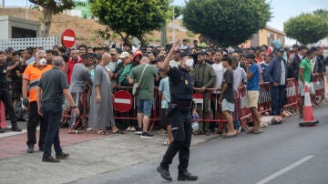 Contin&uacute;a la crisis humanitaria en Ceuta