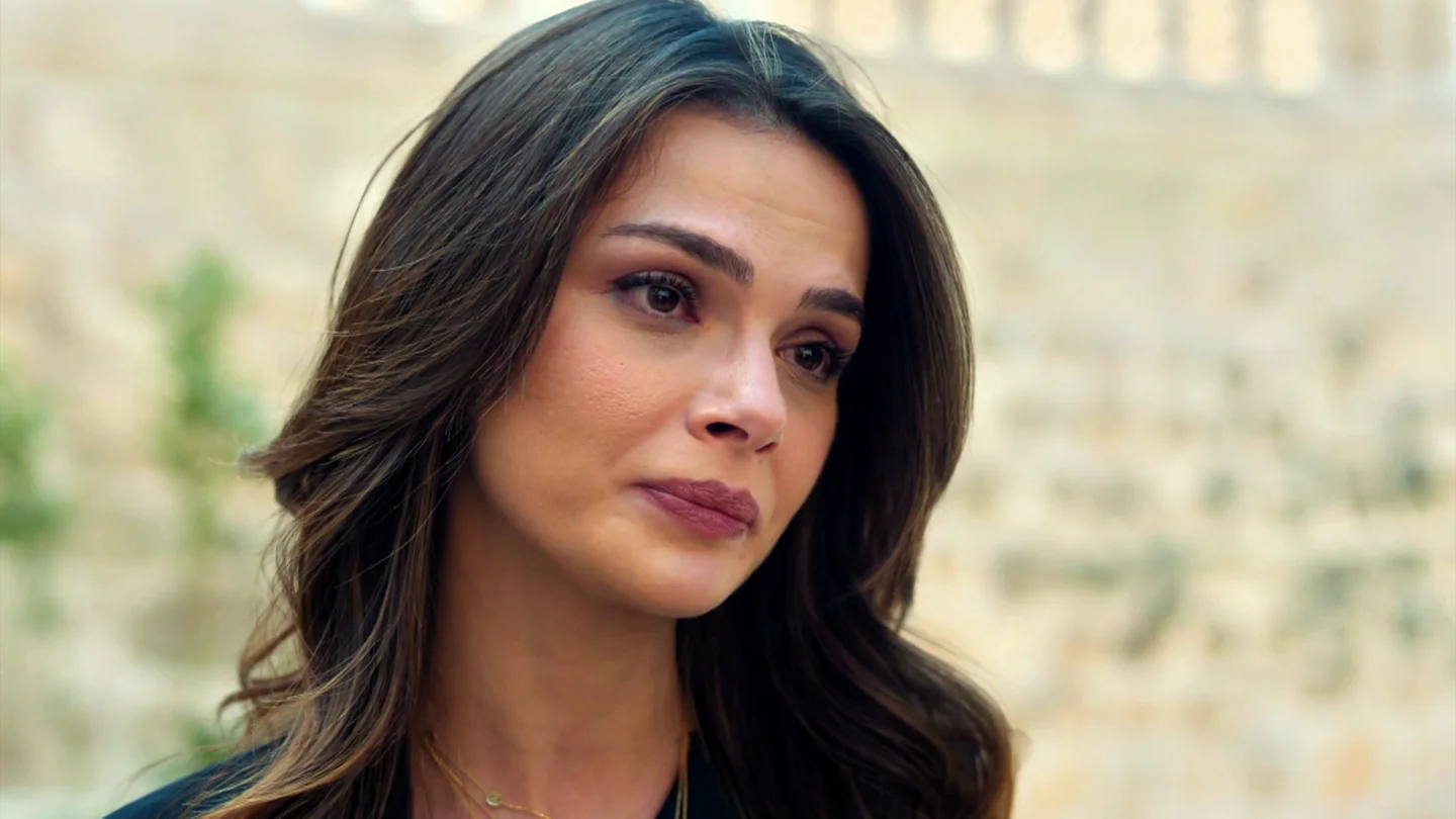 Cihan y Alya rompen todas las reglas: se enfrentan a Mine y proclaman su amor sin miedo a las consecuencias Cihan y Alya rompen todas las reglas: se enfrentan a Mine y proclaman su amor sin miedo a las consecuencias
