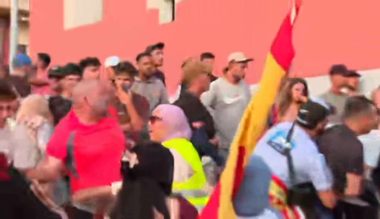 Im&aacute;genes de la pelea entre vecinos en Loma Colmenar