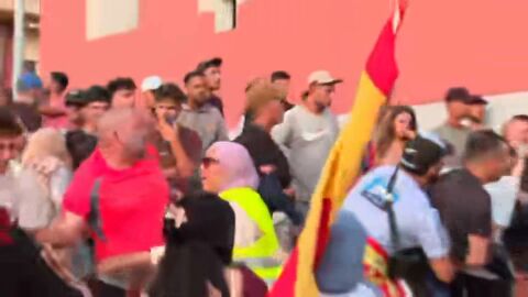 Im&aacute;genes de la pelea entre vecinos en Loma Colmenar