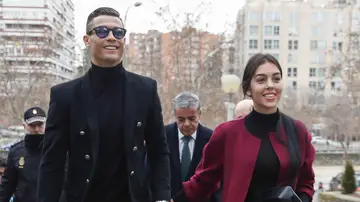 Cristiano Ronaldo y Georgina Rodríguez Cristiano Ronaldo y Georgina Rodríguez