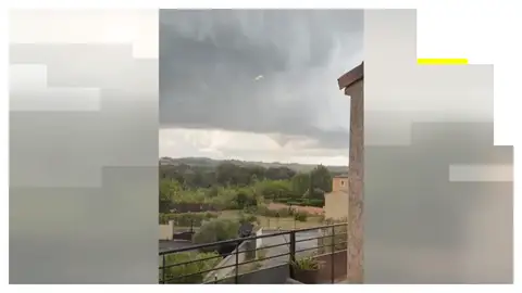 Al menos 39 heridos, dos en estado crítico y 300 casas afectadas tras un "inusual" tornado en Pomas, Francia Al menos 39 heridos, dos en estado crítico y 300 casas afectadas tras un "inusual" tornado en Pomas, Francia