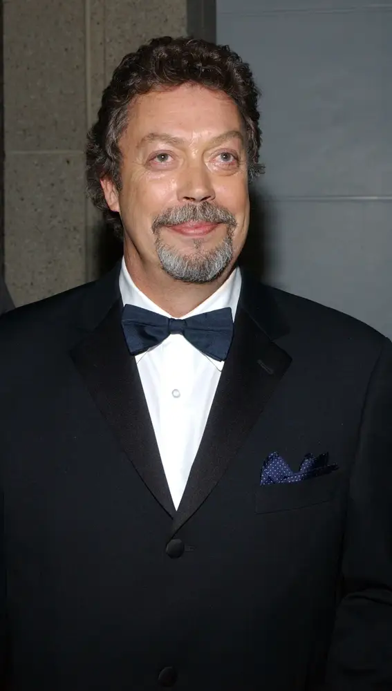 Tim Curry en el año 2003 Tim Curry en el año 2003