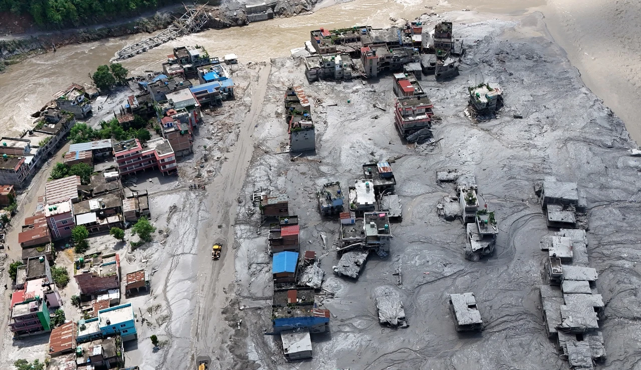 Imagen aérea de la destrucción de la riada en Nepal