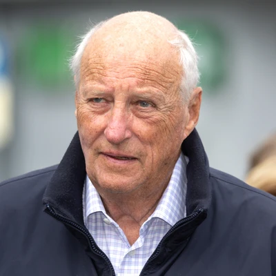 El rey Harald de Noruega