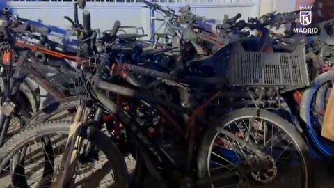Incendio en un garaje lleno de bicicletas el&eacute;ctricas