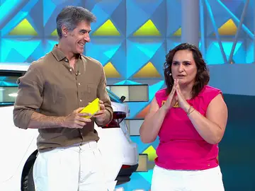 Descubre que es ambidiestra y… resuelve el Gran Panel Final: ¡Noelia se lleva 4.025 eurazos! Descubre que es ambidiestra y… resuelve el Gran Panel Final: ¡Noelia se lleva 4.025 eurazos!