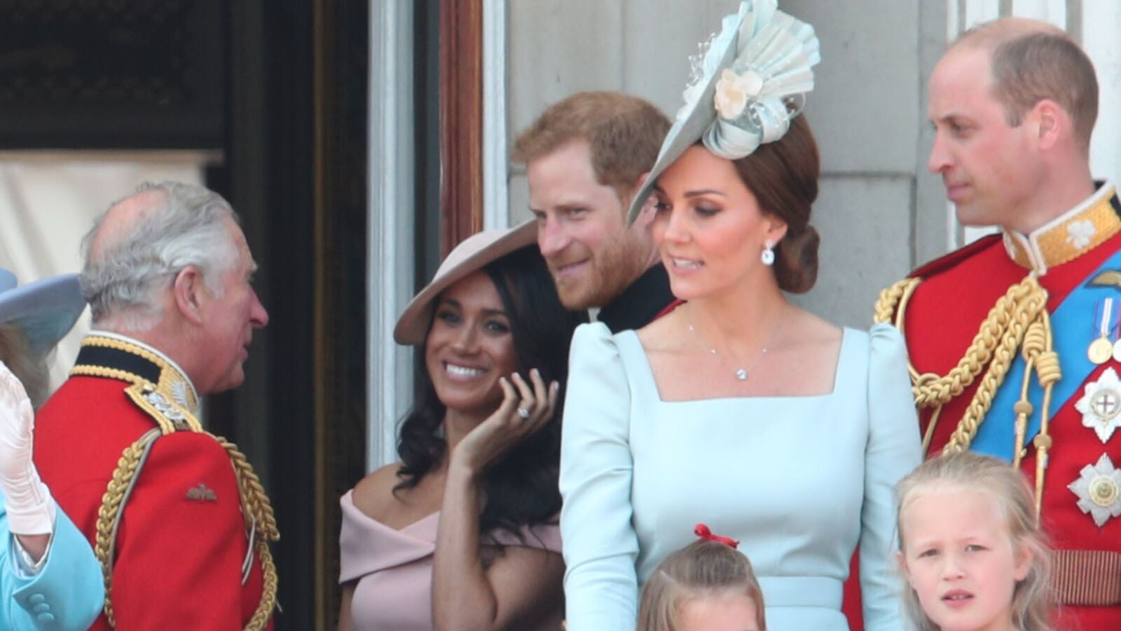 Acusan al príncipe Harry y Meghan Markle de querer presionar al rey Carlos: 