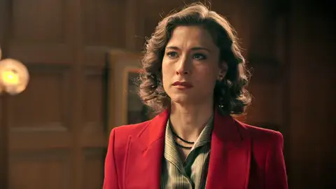 Marta cede ante las amenazas de Gabriel por miedo a que despidan a Claudia: “Eres un cretino” Marta cede ante las amenazas de Gabriel por miedo a que despidan a Claudia: “Eres un cretino”