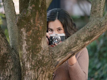 Bego&ntilde;a, a punto de declararse a Andr&eacute;s, &iexcl;sin imaginar que Beatriz los est&aacute; fotografiando!
