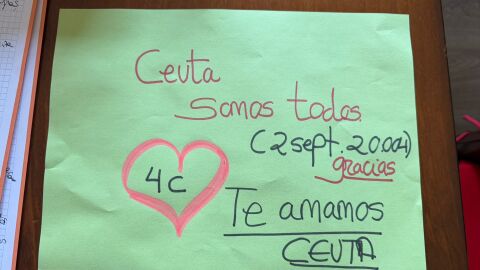Cartel de apoyo a Ceuta