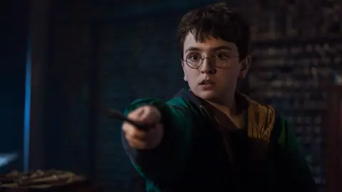 Dominic McLaughlin en la serie de Harry Potter y la piedra filosofal de HBO Dominic McLaughlin en la serie de Harry Potter y la piedra filosofal de HBO