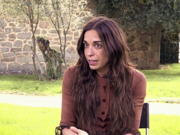 "Fue muy intenso": as&iacute; vivi&oacute; Carlota Bar&oacute; rodar con beb&eacute;s reci&eacute;n nacidos en Las hijas de la criada