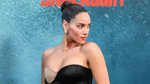 Adria Arjona Adria Arjona