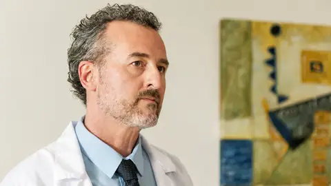 El médico confirma el mayor secreto de Berrak: pagó para ocultar el nacimiento de Kader El médico confirma el mayor secreto de Berrak: pagó para ocultar el nacimiento de Kader