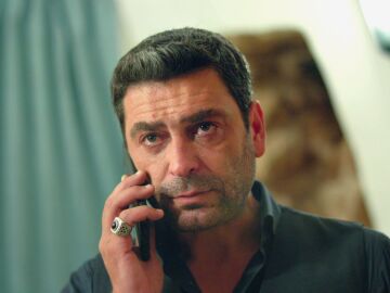 Cihan se distancia de Alya por miedo a perderla cuando Boran vuelva a su vida 