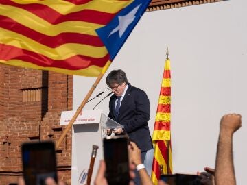 Hazte O&iacute;r pide hasta 3 a&ntilde;os de c&aacute;rcel para los 3 mossos investigados por la huida de Puigdemont