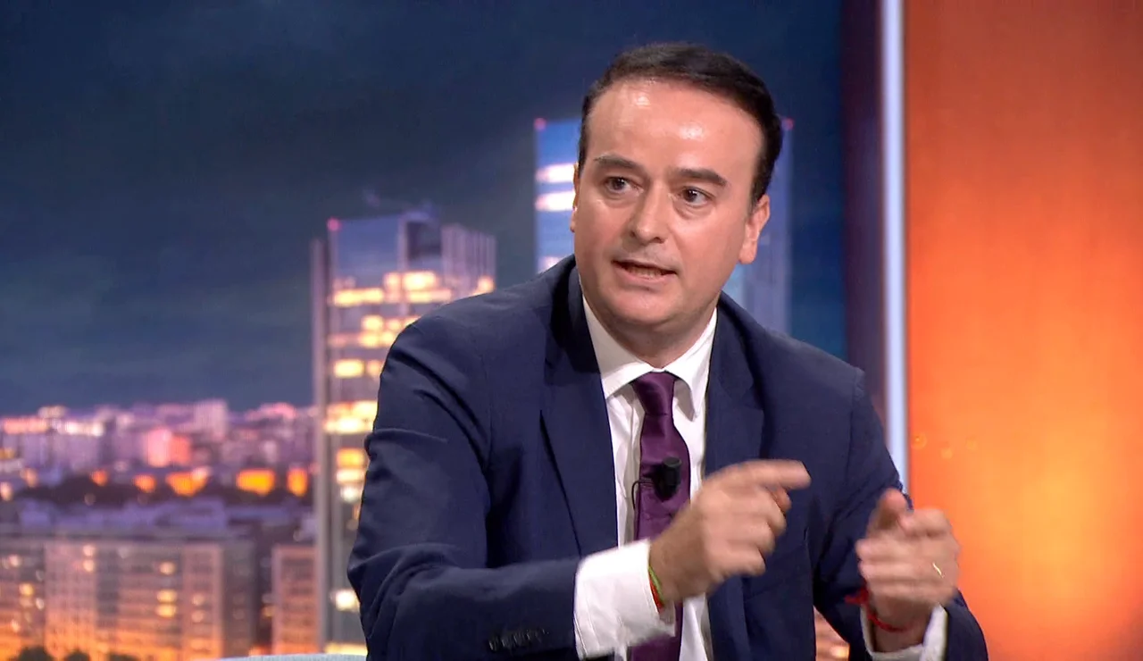 "Son informes de situación, no de inteligencia": Iván Redondo valora el papel del CNI y el Gobierno en la crisis de Ceuta