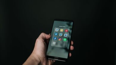 California prohíbe las funciones adictivas de las redes sociales para menores de 16 años